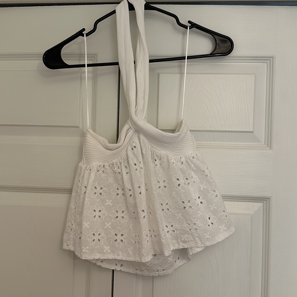 Embroidered Eyelet Ruffle Top - Picture 3 of 5